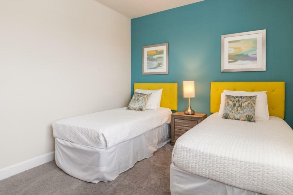 Pleasant Villa With Private Pool Near Disney Four Corners ภายนอก รูปภาพ
