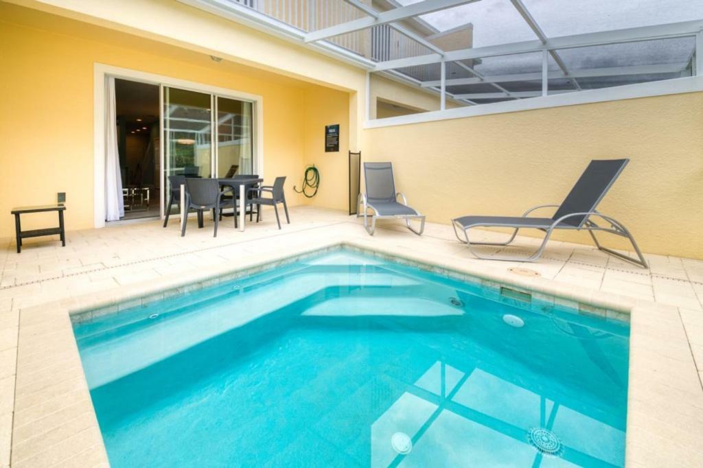 Pleasant Villa With Private Pool Near Disney Four Corners ภายนอก รูปภาพ
